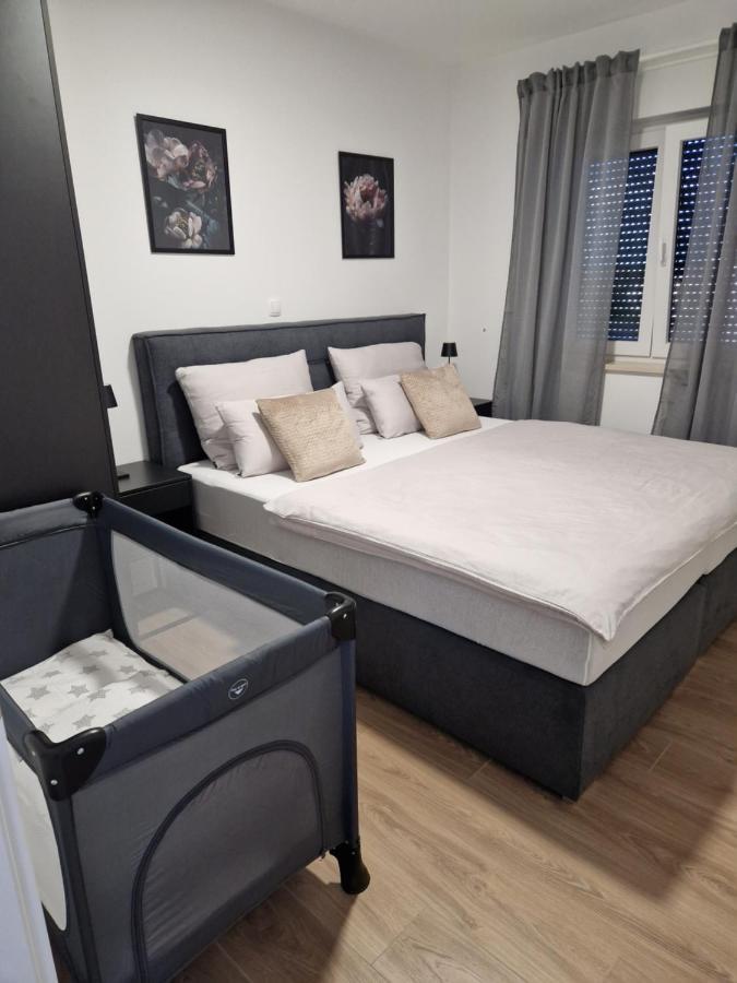 Deluxe Apartment Mila Нин Экстерьер фото